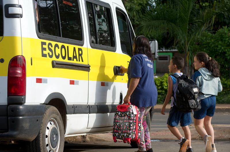 Na volta às aulas, veja as orientações para a contratação do transporte escolar